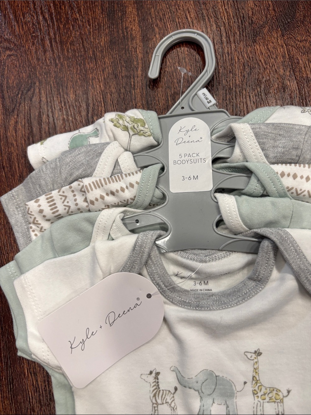 Baby 'I Love My Family' Short-Sleeve One-Piece Bodysuit - White & Gray - Picture 3 of 11